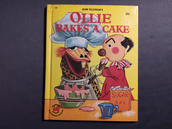 Ollie Bakes a Cake
